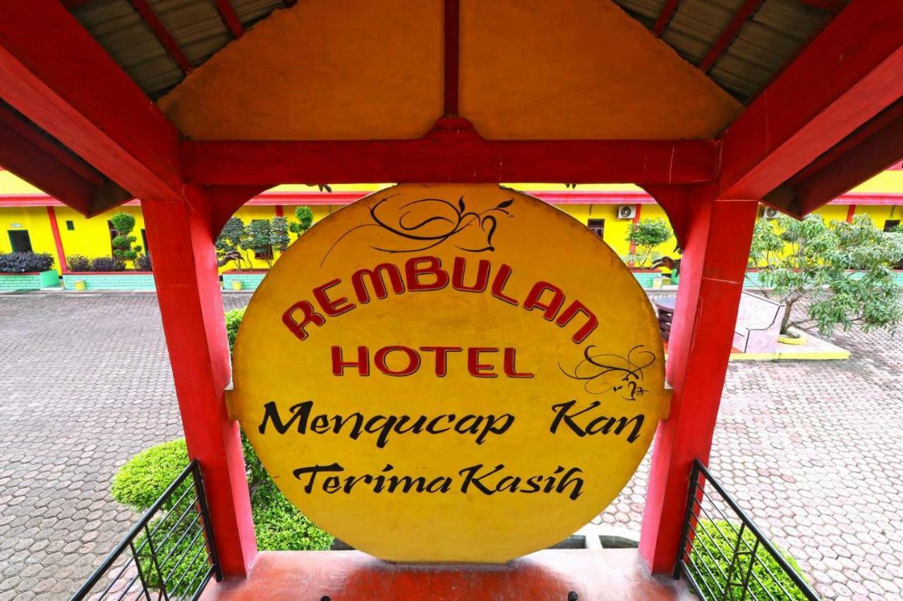 Hotel Rembulan Tebing Tinggi Bagian luar foto