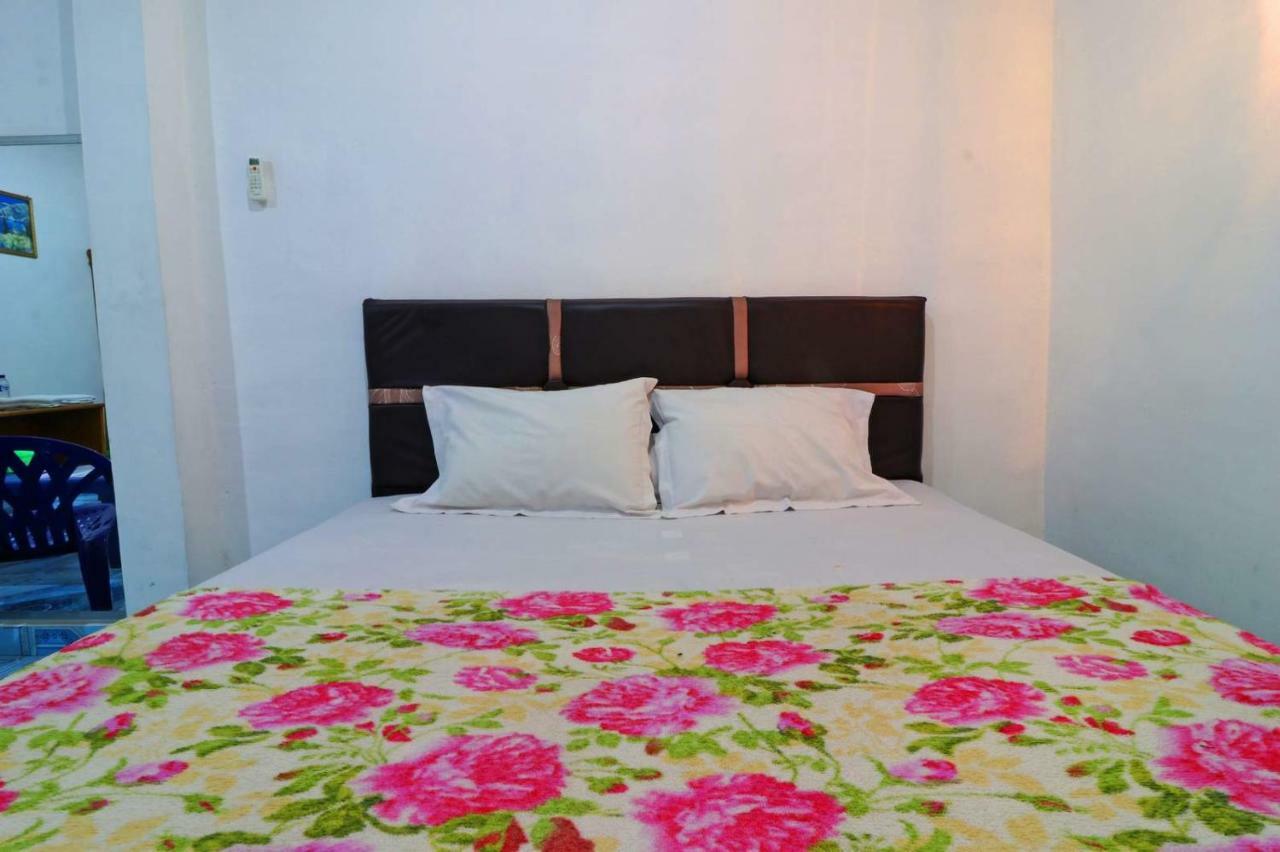 Hotel Rembulan Tebing Tinggi Bagian luar foto